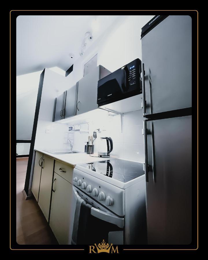 Rm Luxury Apartment In Prague • 6 People • Free Parking • Pets Eksteriør bilde